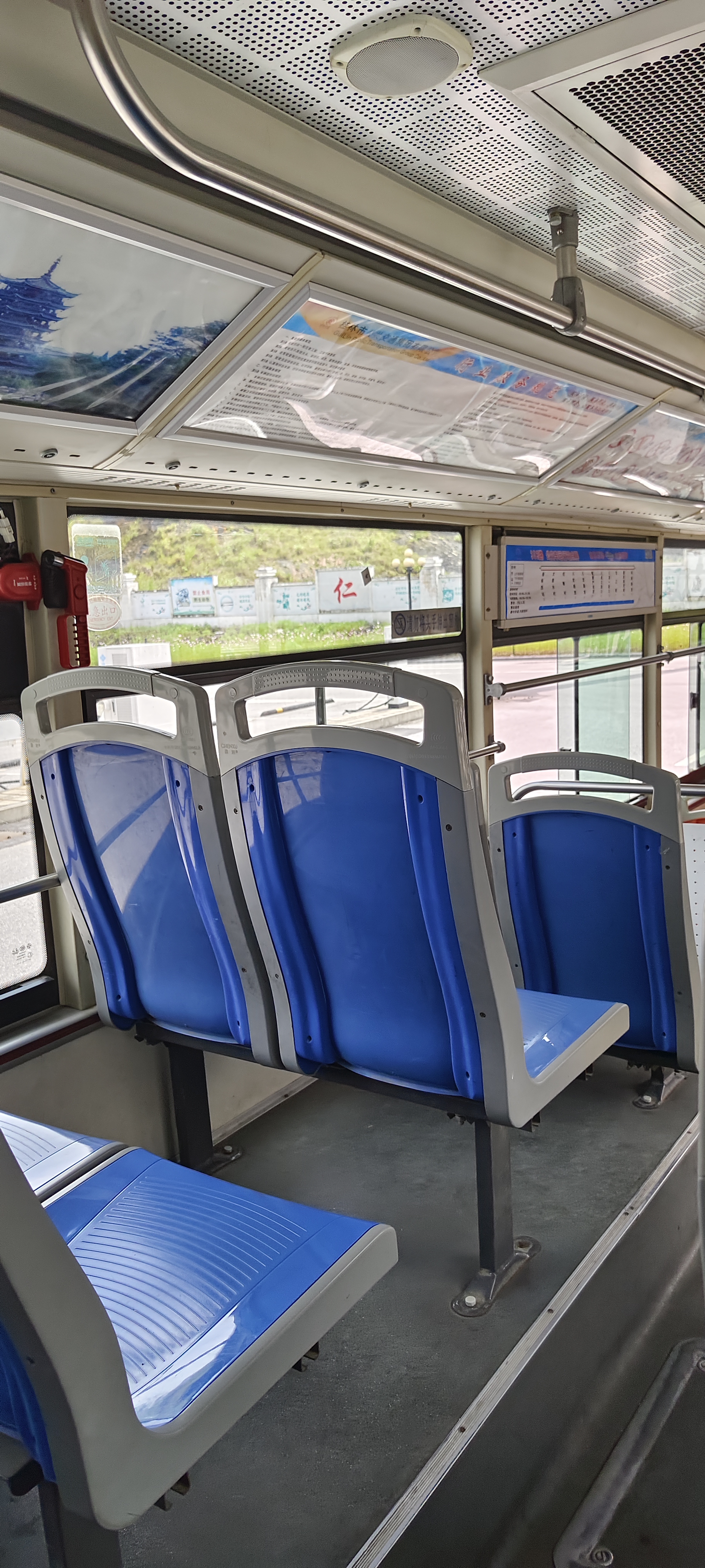 请输入图片描述