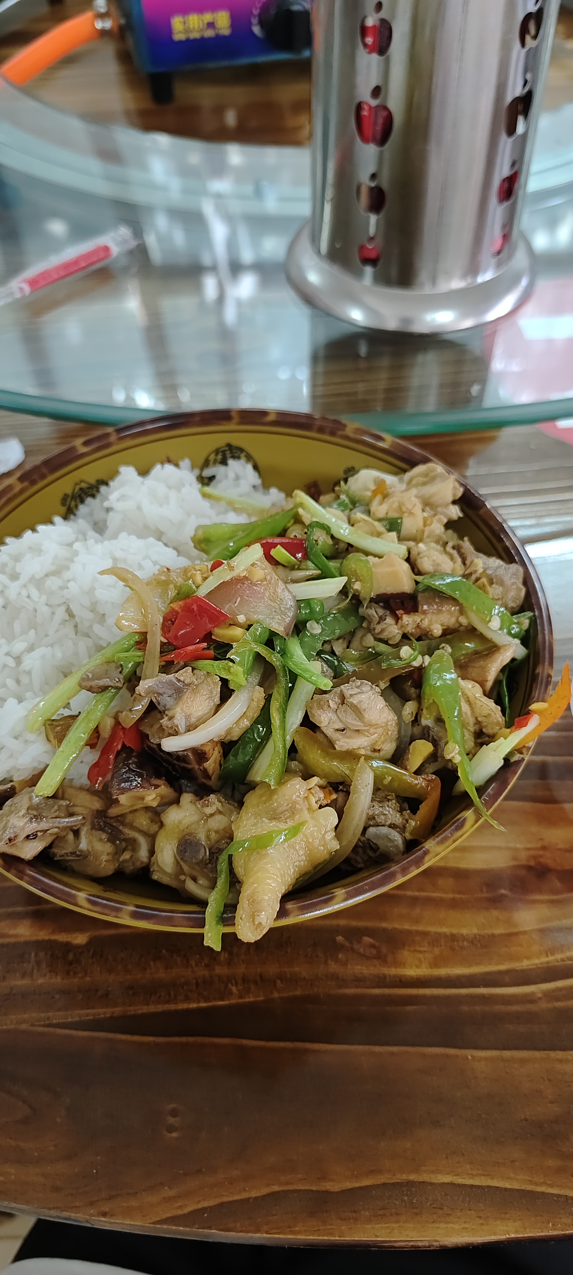 请输入图片描述