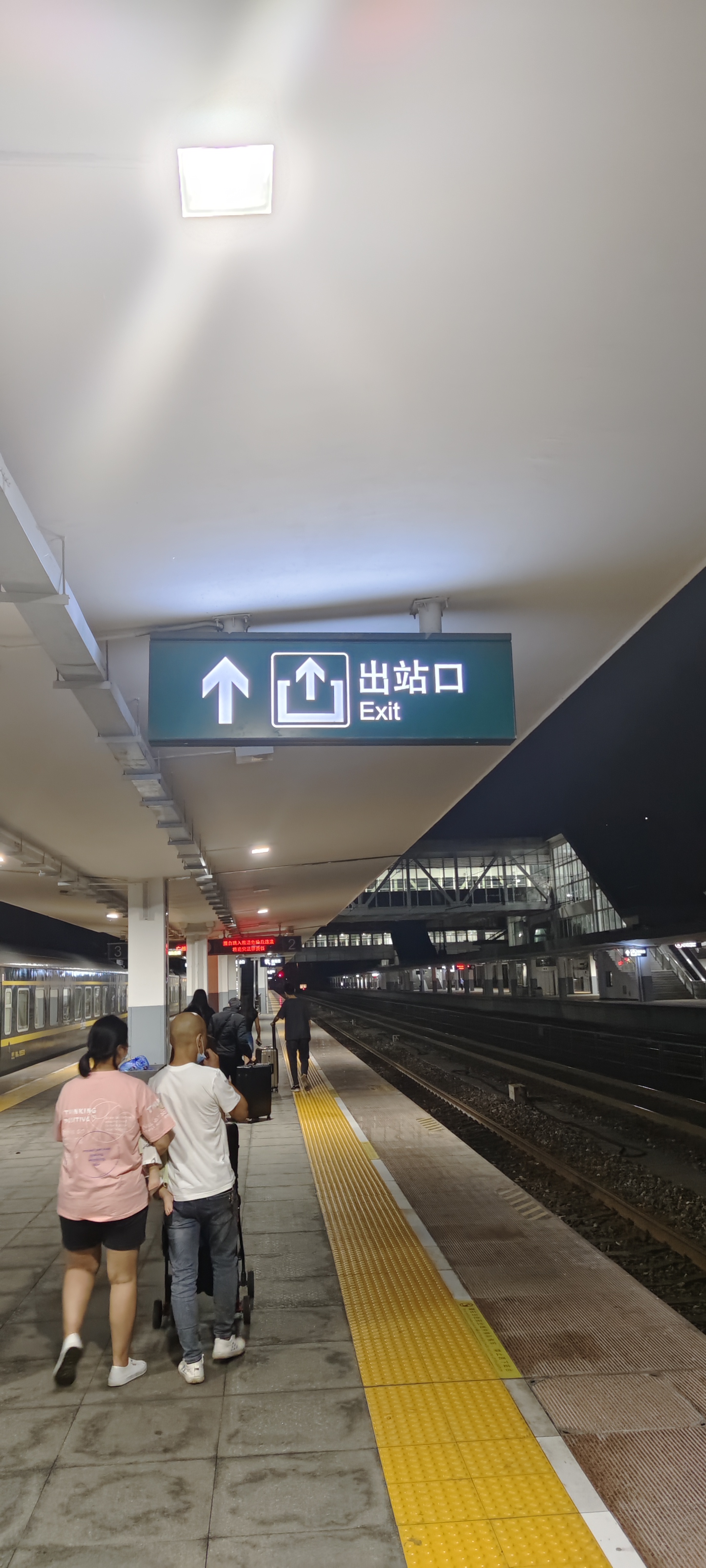 请输入图片描述