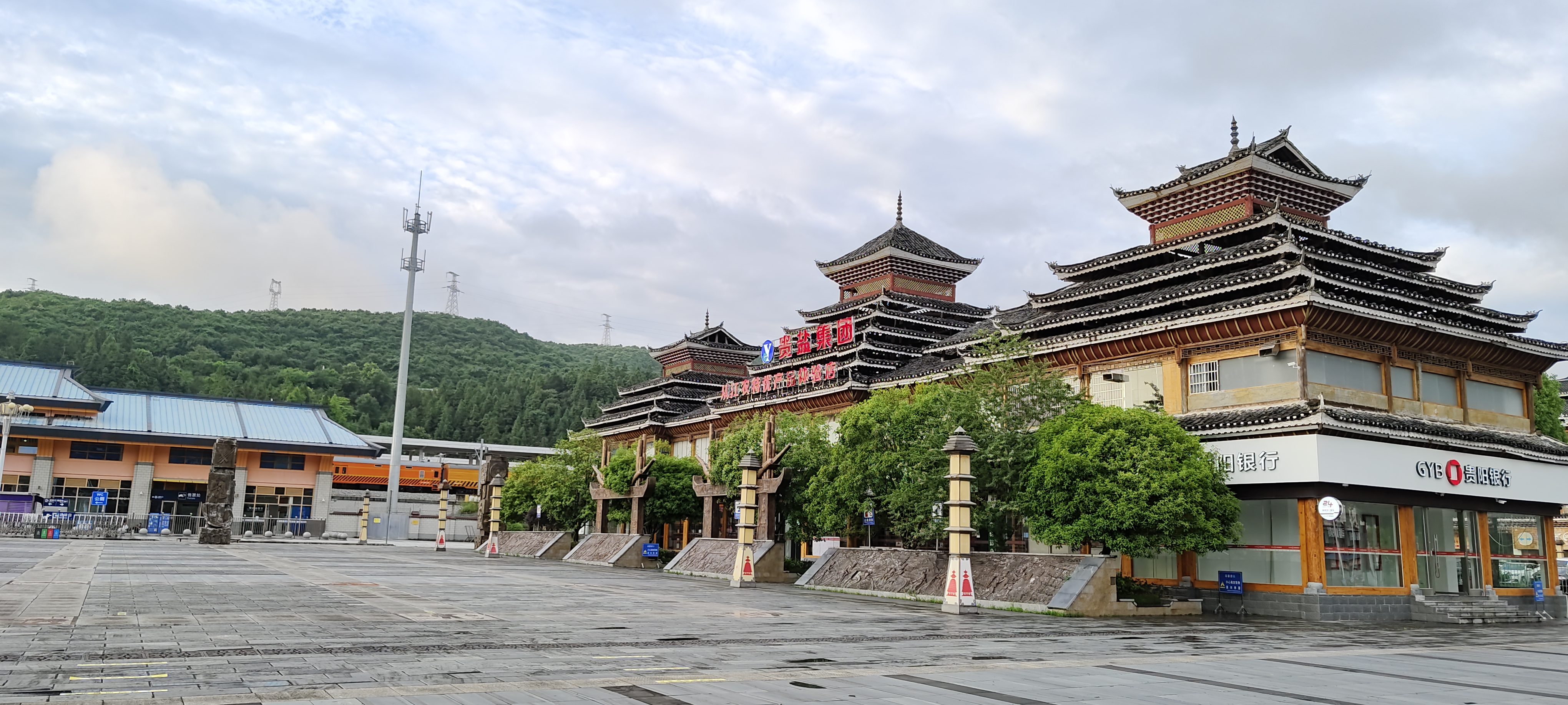 请输入图片描述