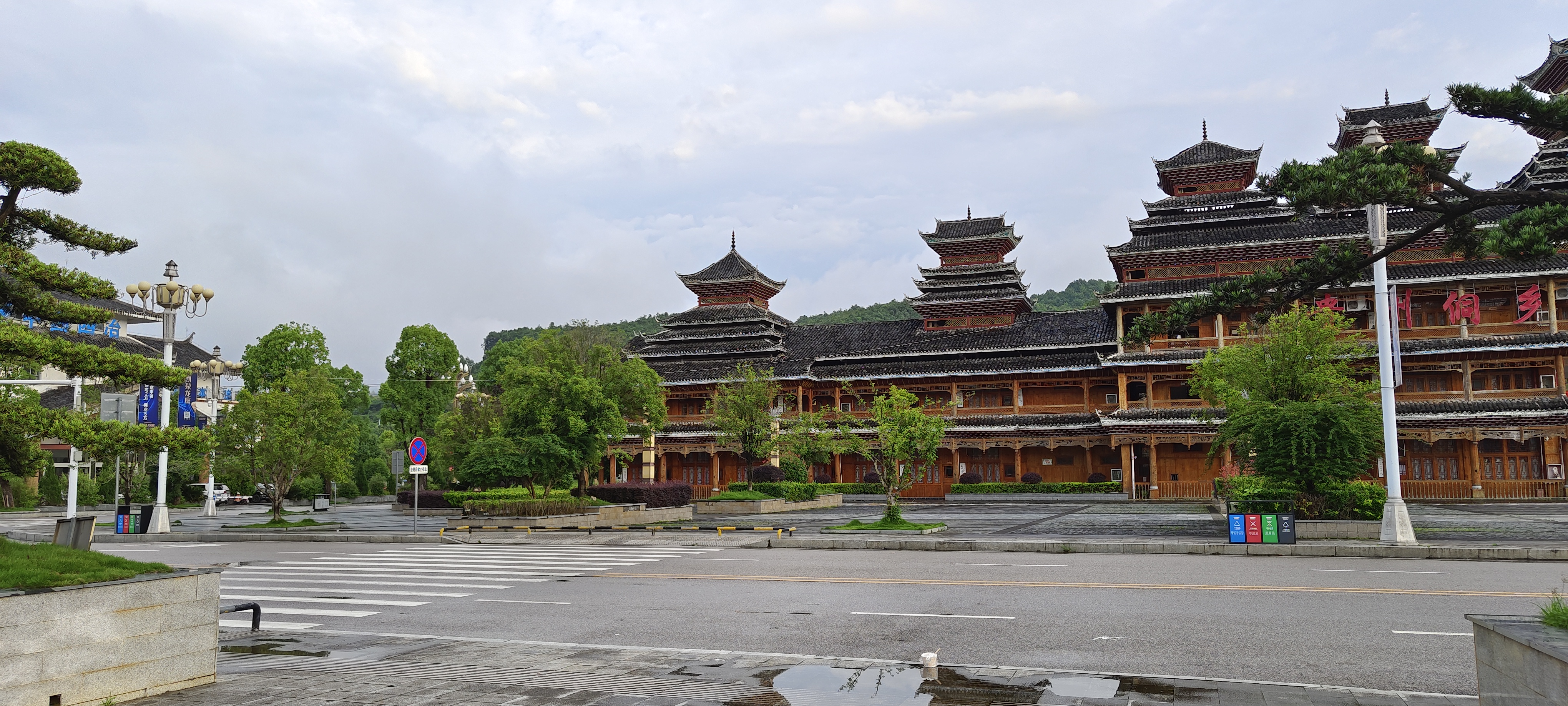 请输入图片描述