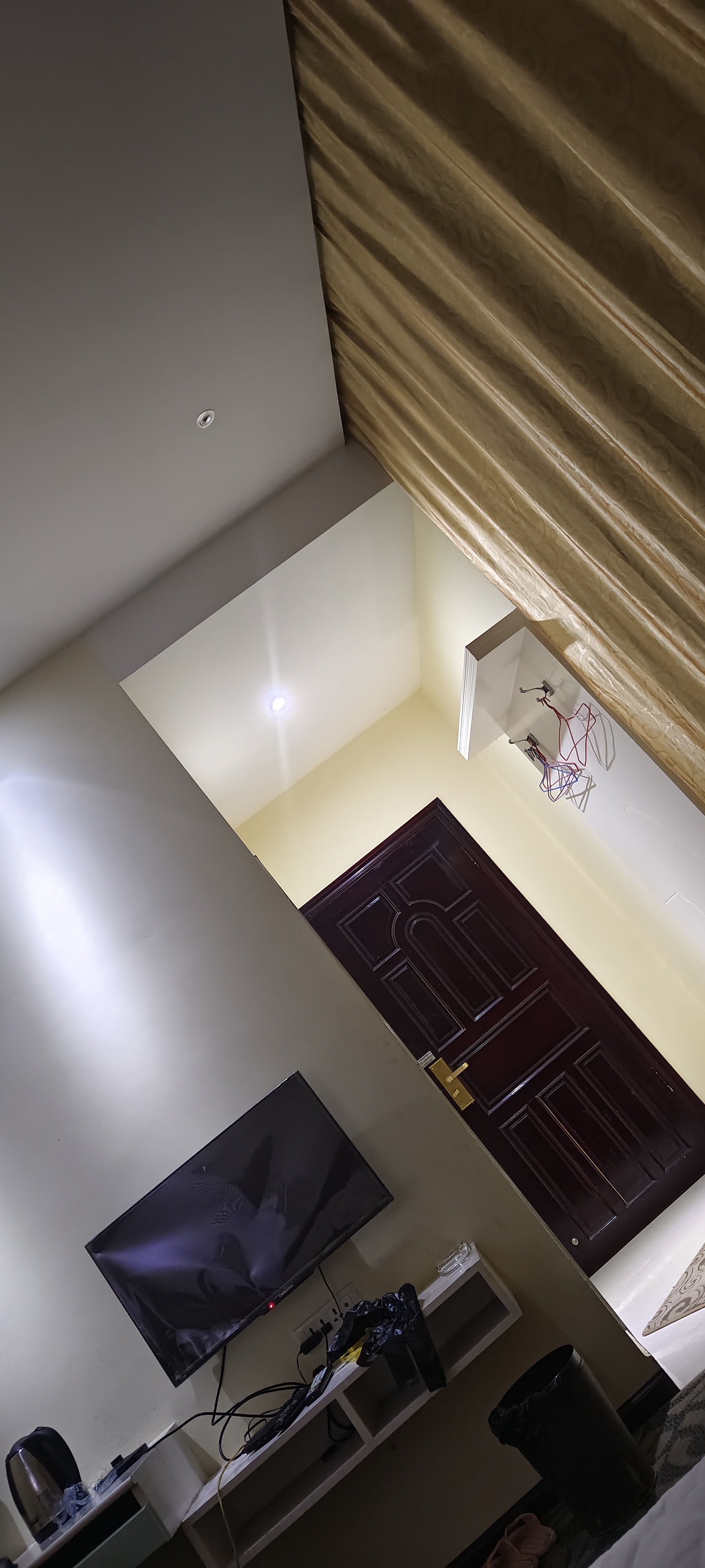 请输入图片描述