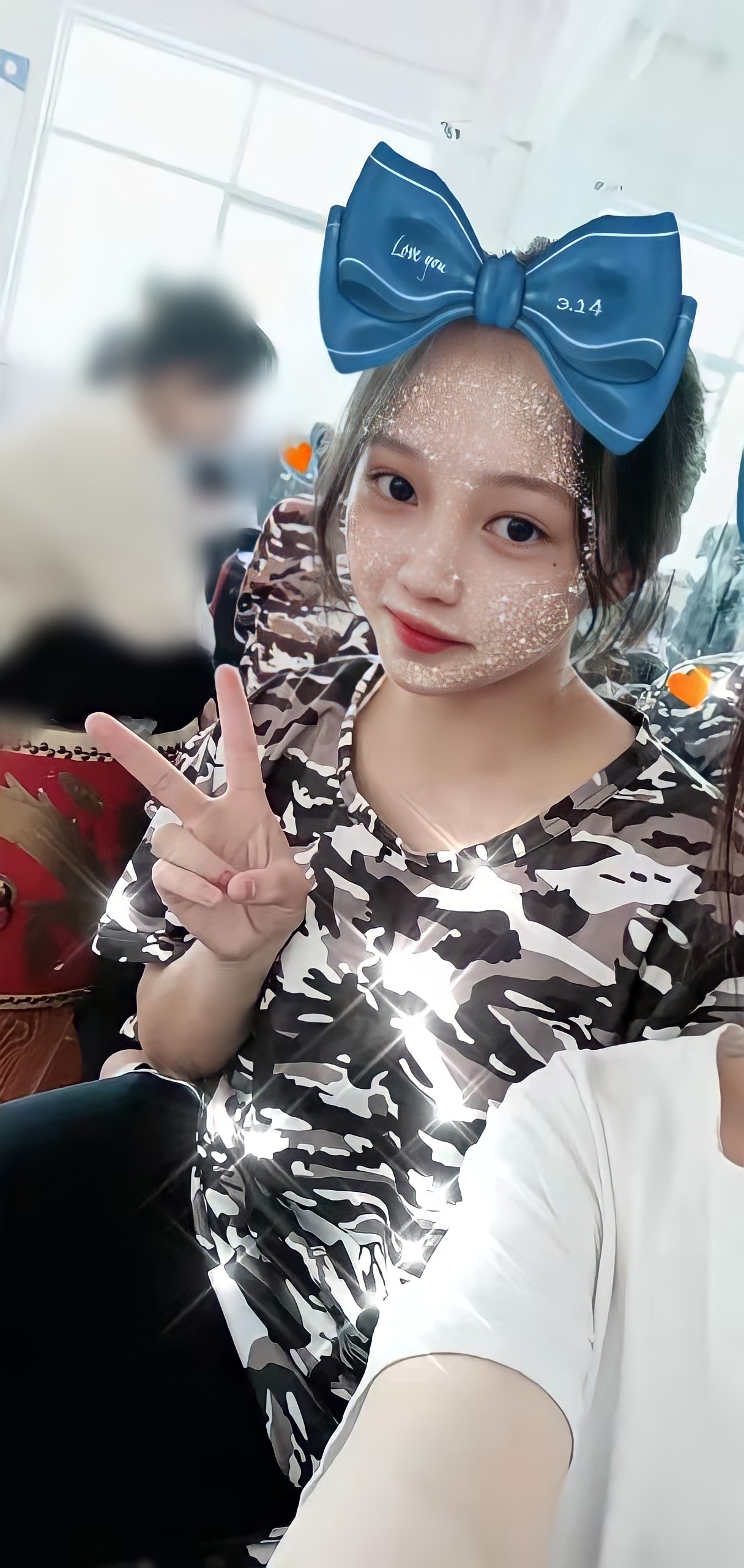 请输入图片描述