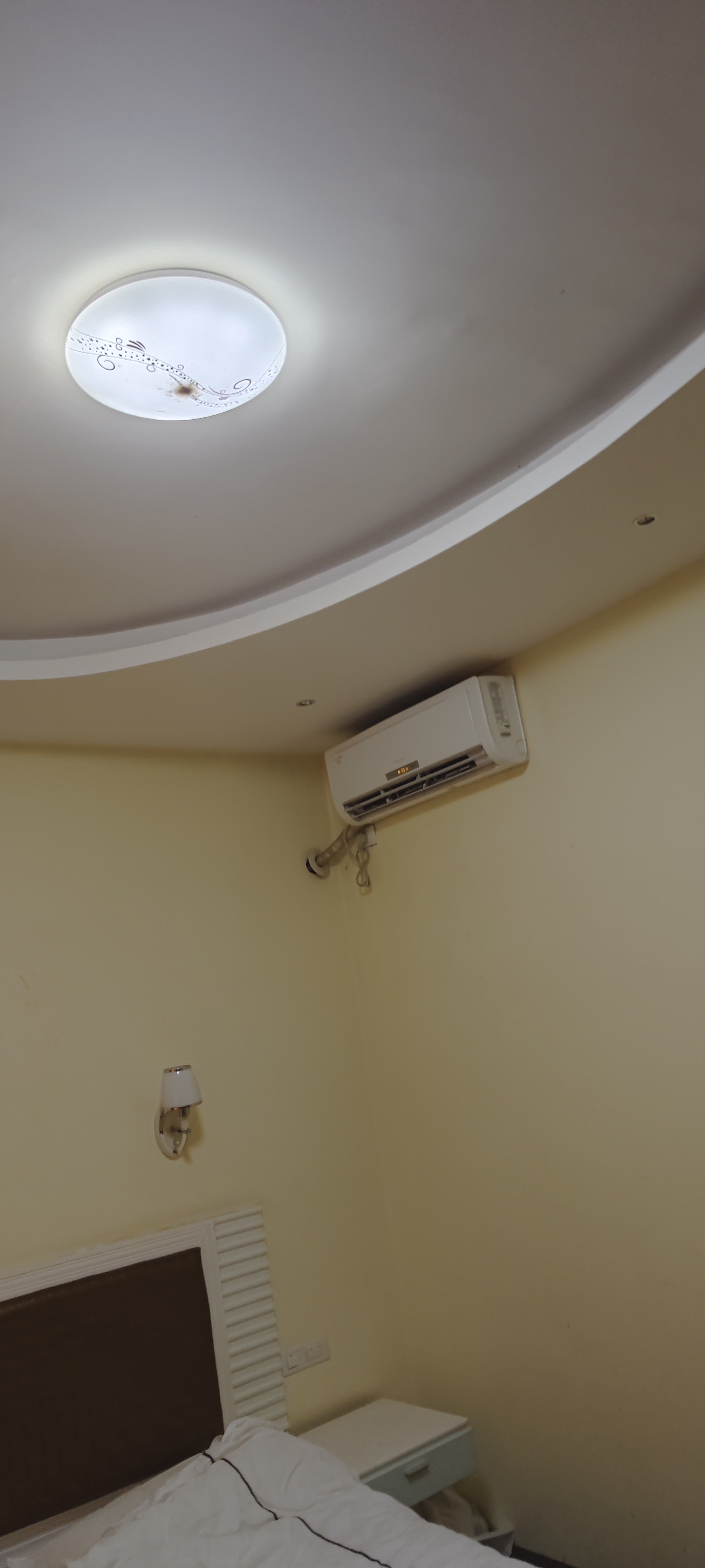 请输入图片描述