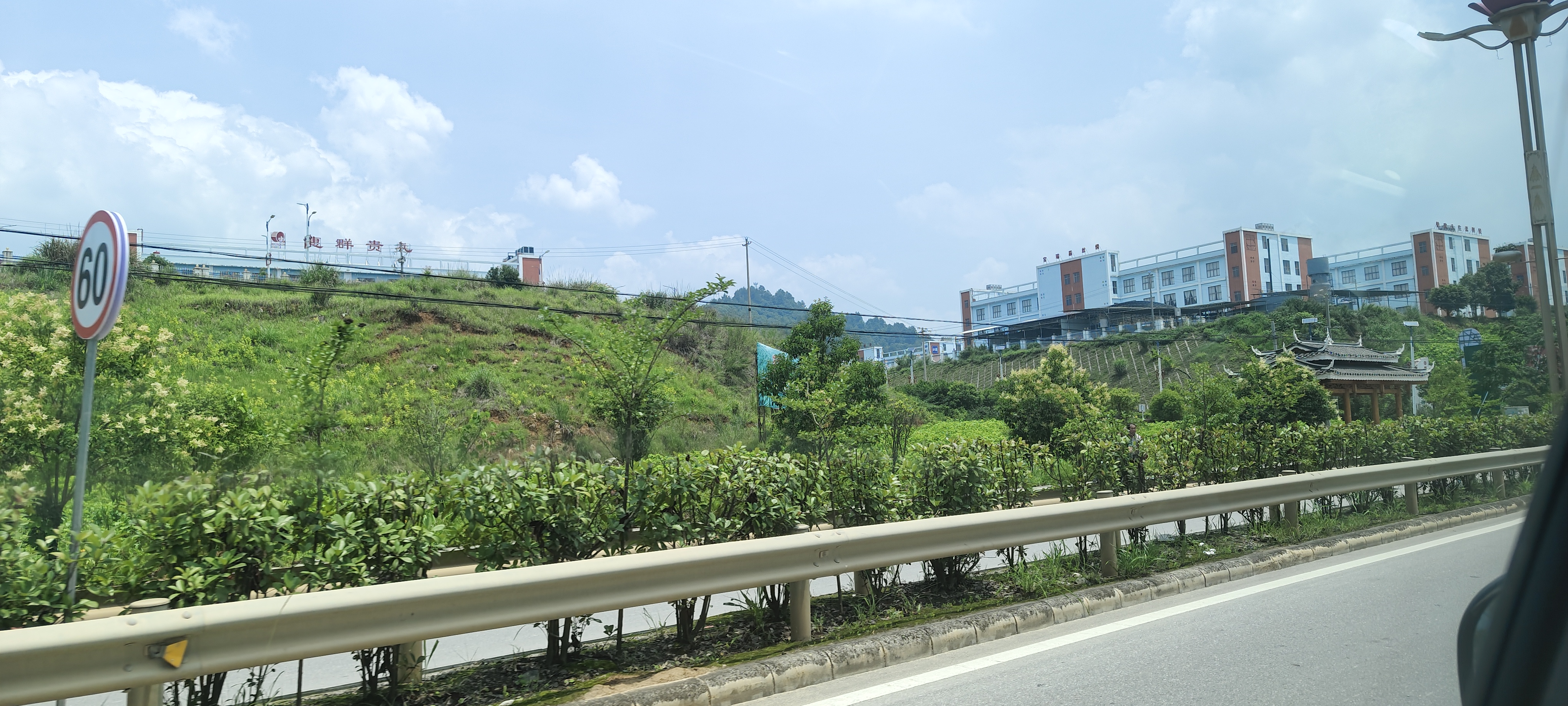 请输入图片描述